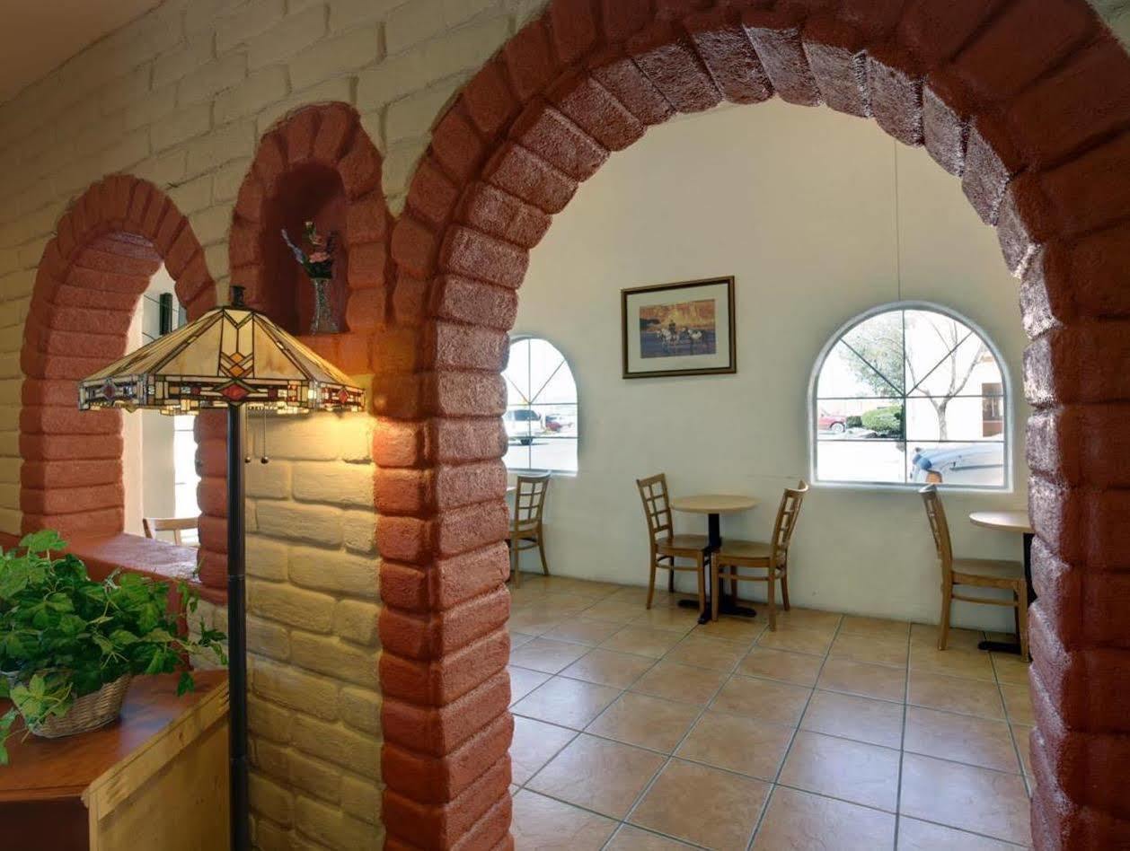 America'S Best Value Inn & Suites Ґаллап Екстер'єр фото